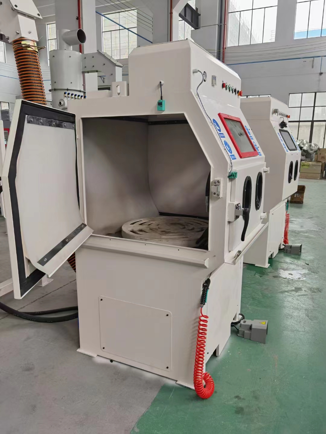 南平移动式抛丸机的工作原理?